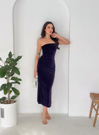 Damska sukienka midi z weluru