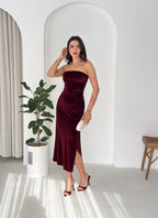 Damska sukienka midi z weluru