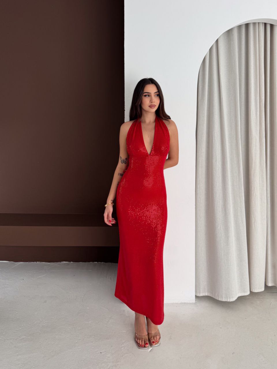 Damska długa sukienka cekinowa