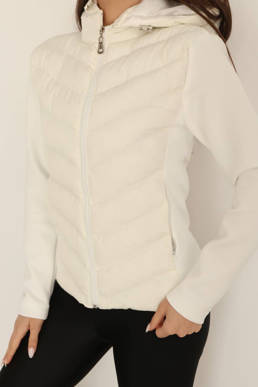 Damska kurtka puffer z kapturem – model Viral Range Mom